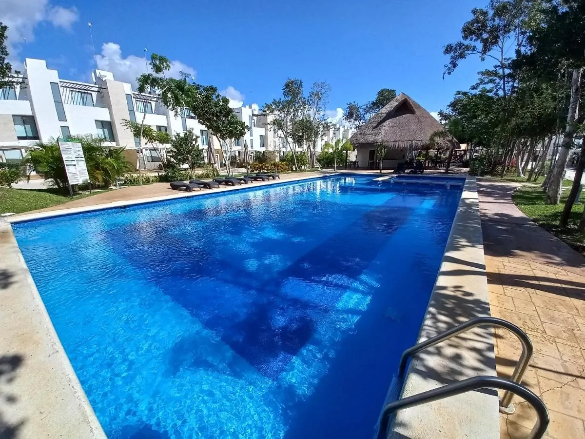 Casa Playa Del Carmen - Condominio Privado